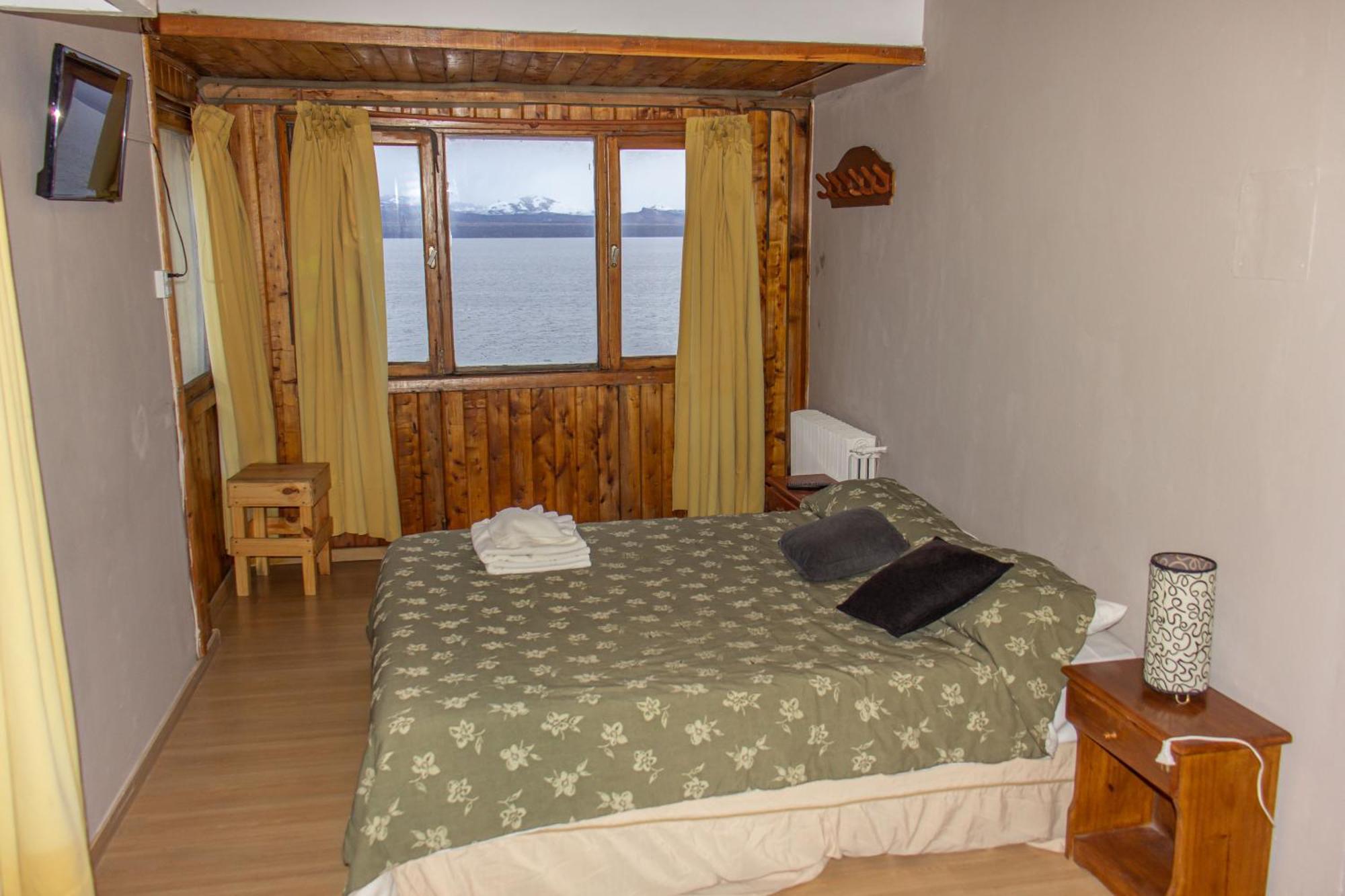 Tangoinn Hostel Downtown San Carlos de Bariloche Bagian luar foto